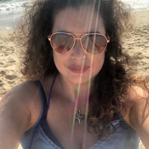 Meet your Posher, Lorena - Picture 8 of 16